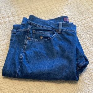 Gloria Vanderbilt women jeans